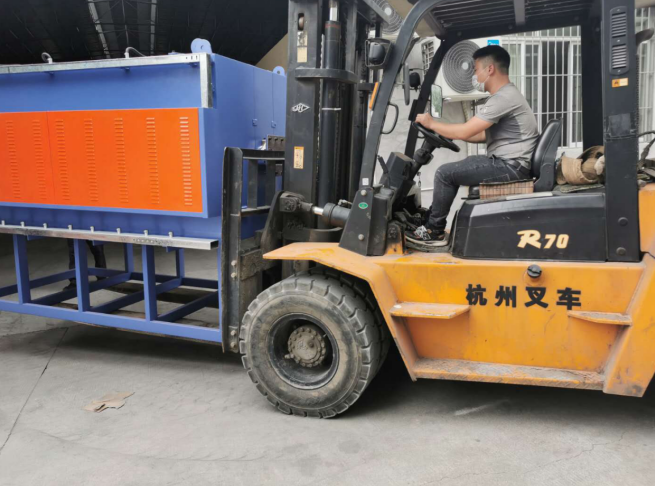土耳其-发热管连续光亮退火炉(图5)