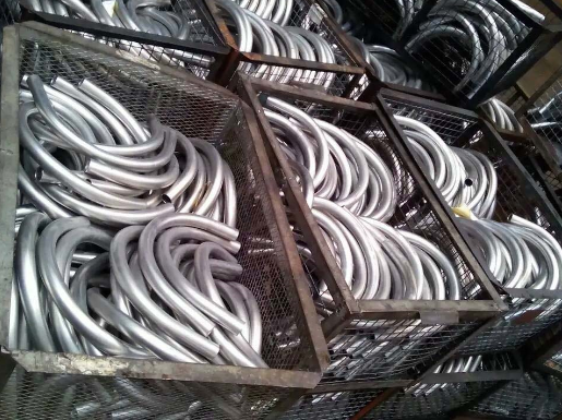 光亮退火炉是一种新型换热设备(图1)